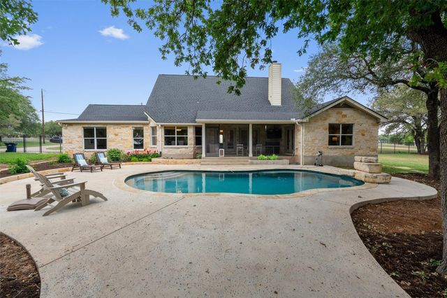 208 Neal DR, Liberty Hill, TX 78642