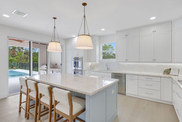 11899 Sanbourn Court, Palm Beach Gardens, FL 33412