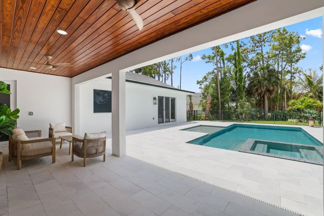 11899 Sanbourn Court, Palm Beach Gardens, FL 33412