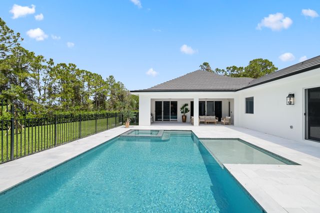 11899 Sanbourn Court, Palm Beach Gardens, FL 33412