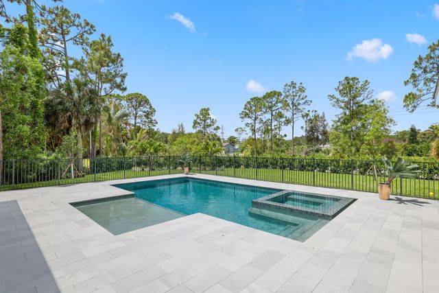11899 Sanbourn Court, Palm Beach Gardens, FL 33412