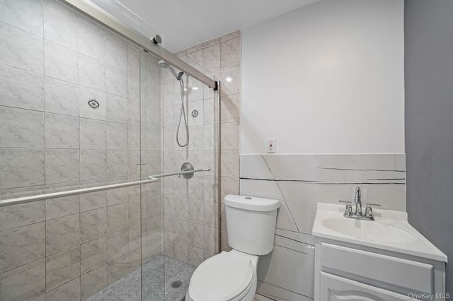 14225 250th Street, Rosedale, NY 11422