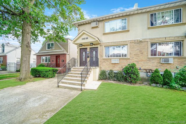 14225 250th Street, Rosedale, NY 11422
