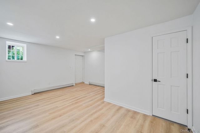 14225 250th Street, Rosedale, NY 11422