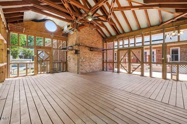 929 Old Baron Drive, Fuquay Varina, NC 27526