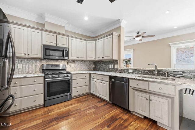 929 Old Baron Drive, Fuquay Varina, NC 27526