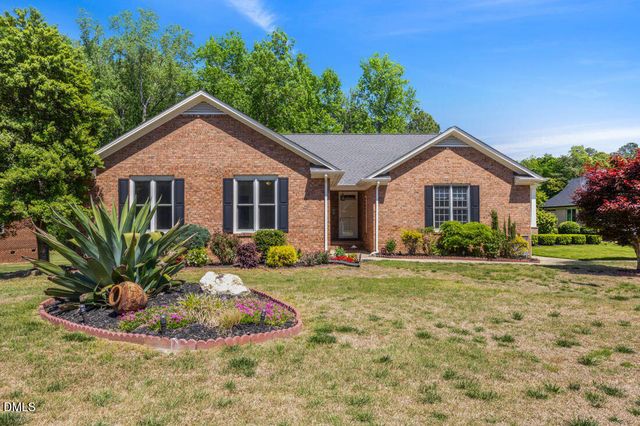 929 Old Baron Drive, Fuquay Varina, NC 27526