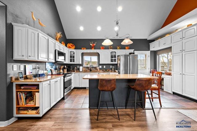 1835 IRON HORSE LOOP, Spearfish, SD 57783