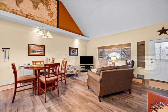 1835 IRON HORSE LOOP, Spearfish, SD 57783