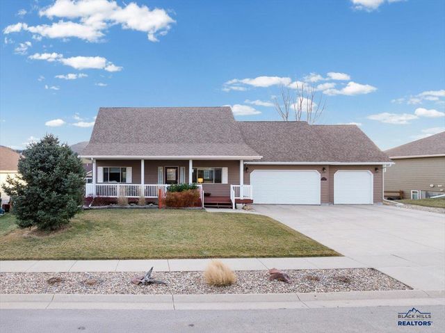 1835 IRON HORSE LOOP, Spearfish, SD 57783