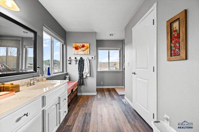 1835 IRON HORSE LOOP, Spearfish, SD 57783