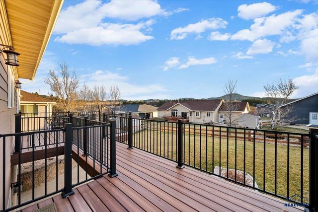 1835 IRON HORSE LOOP, Spearfish, SD 57783