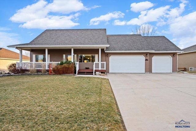 1835 IRON HORSE LOOP, Spearfish, SD 57783