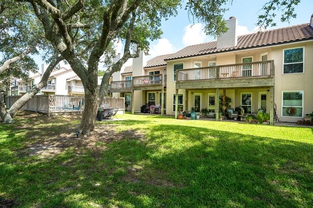 221 Marion Dr. D104, Rockport, TX 78382