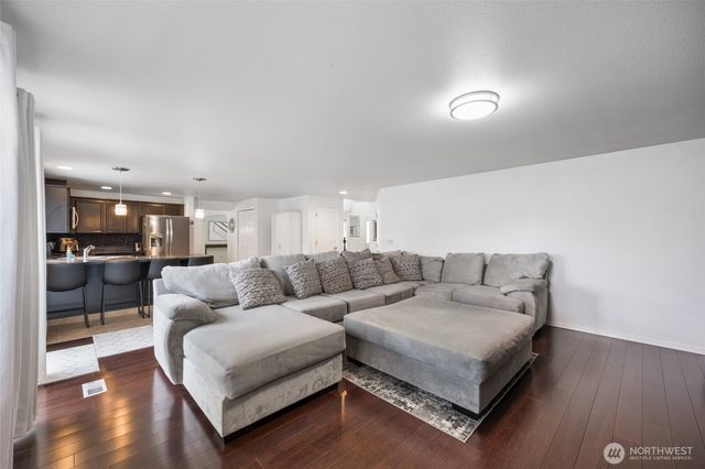 1909 Dilley Avenue, Moses Lake, WA 98837