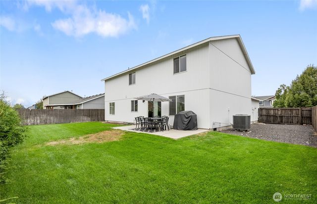 1909 Dilley Avenue, Moses Lake, WA 98837