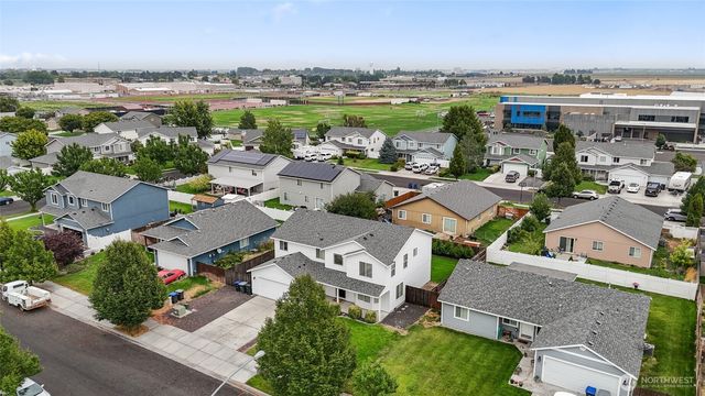 1909 Dilley Avenue, Moses Lake, WA 98837