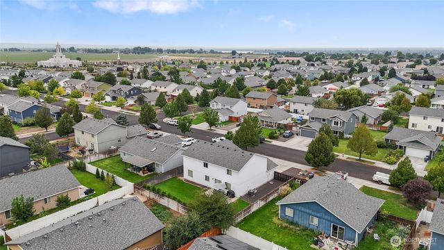 1909 Dilley Avenue, Moses Lake, WA 98837