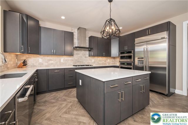 6507 Fox Glove Lane, Upper Saucon Twp, PA 18034