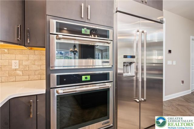 6507 Fox Glove Lane, Upper Saucon Twp, PA 18034