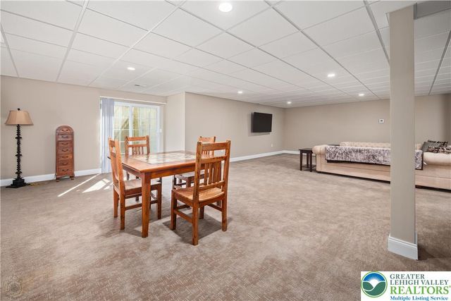 6507 Fox Glove Lane, Upper Saucon Twp, PA 18034