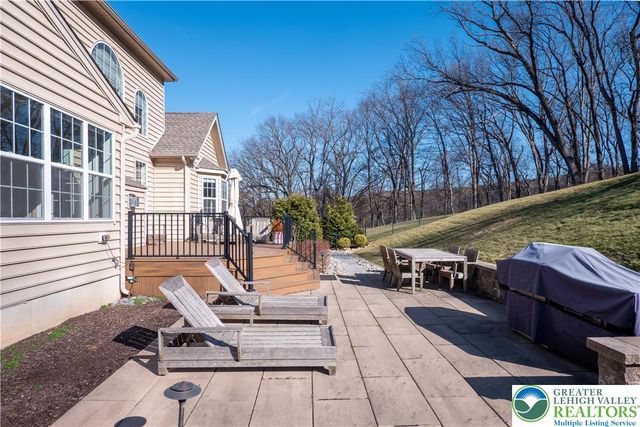 6507 Fox Glove Lane, Upper Saucon Twp, PA 18034