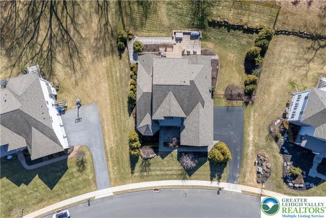 6507 Fox Glove Lane, Upper Saucon Twp, PA 18034