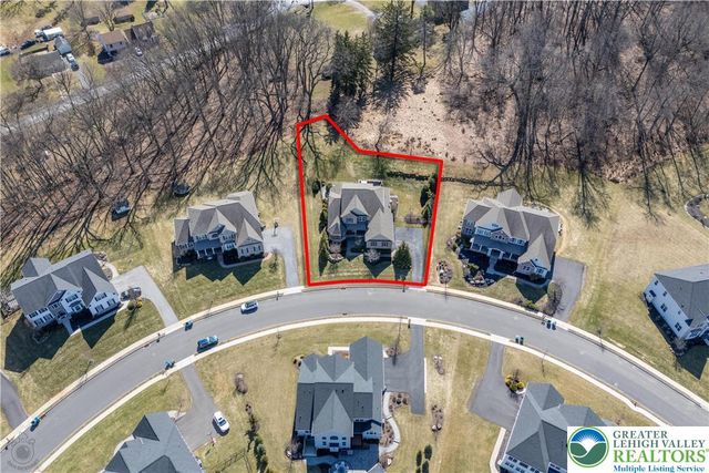 6507 Fox Glove Lane, Upper Saucon Twp, PA 18034