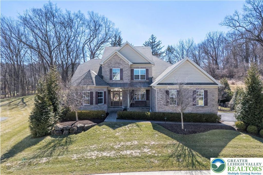 6507 Fox Glove Lane, Upper Saucon Twp, PA 18034