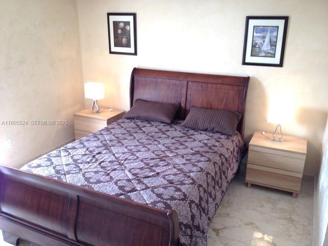 17555 SW Atlantic Boulevard PH2, Sunny Isles Beach, FL 33160