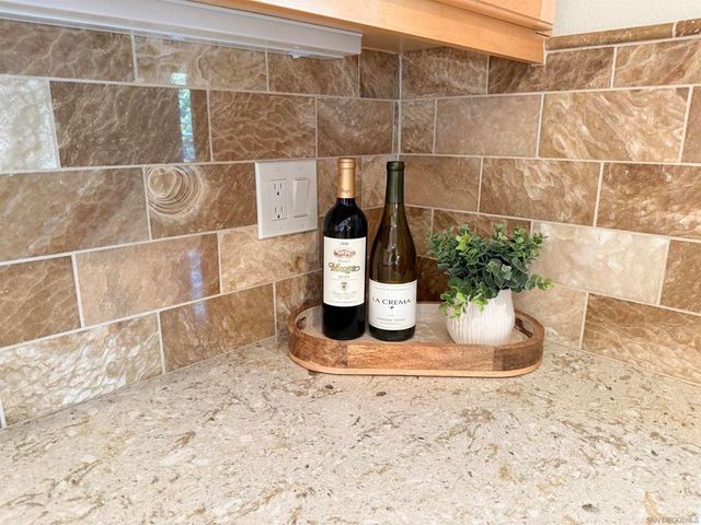 421 Santa Helena, Solana Beach, CA 92075