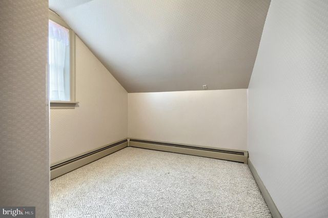 1974 YINGLING DR, Spring Grove, PA 17362
