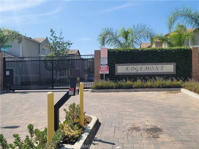 13 Edgemont, Compton, CA 90221