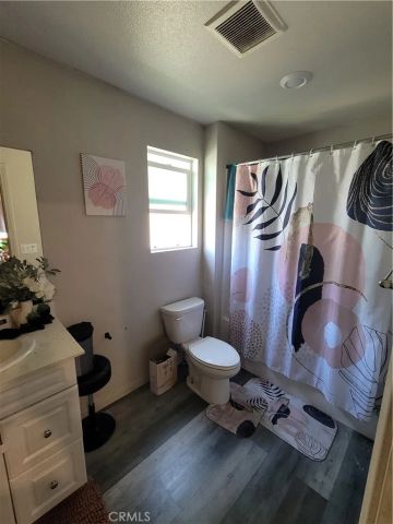 13 Edgemont, Compton, CA 90221