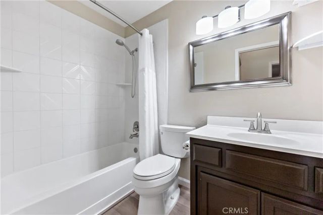 2168 E Powers, Fresno, CA 93720