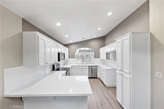 2168 E Powers, Fresno, CA 93720