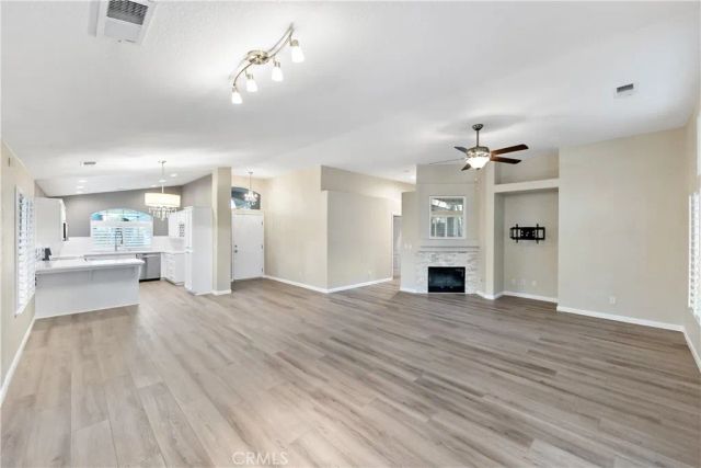 2168 E Powers, Fresno, CA 93720