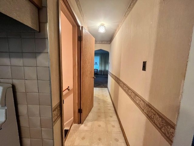 5827 S Austin Avenue, Chicago, IL 60638