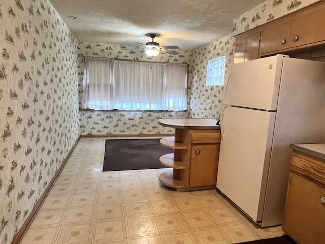 5827 S Austin Avenue, Chicago, IL 60638