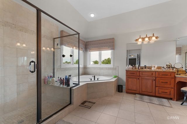 729 N 7TH Avenue, Addison, IL 60101