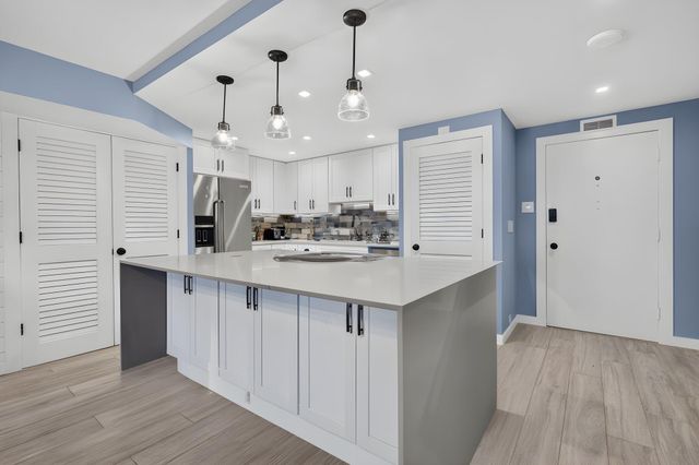 1200 Marine Way E 803B, North Palm Beach, FL 33408