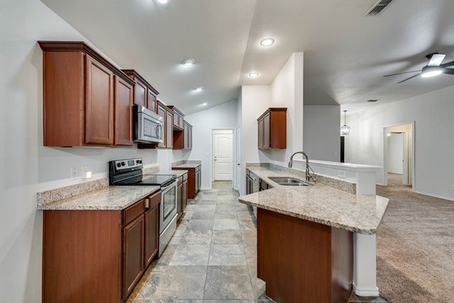 5802 Nolan Ryan Dr, Midland, TX 79706