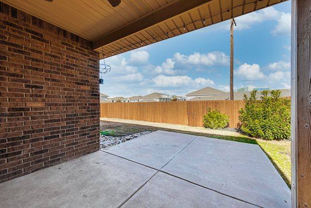 5802 Nolan Ryan Dr, Midland, TX 79706