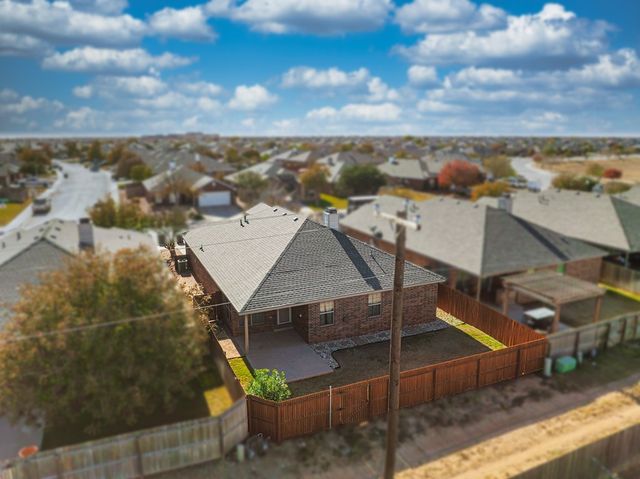 5802 Nolan Ryan Dr, Midland, TX 79706