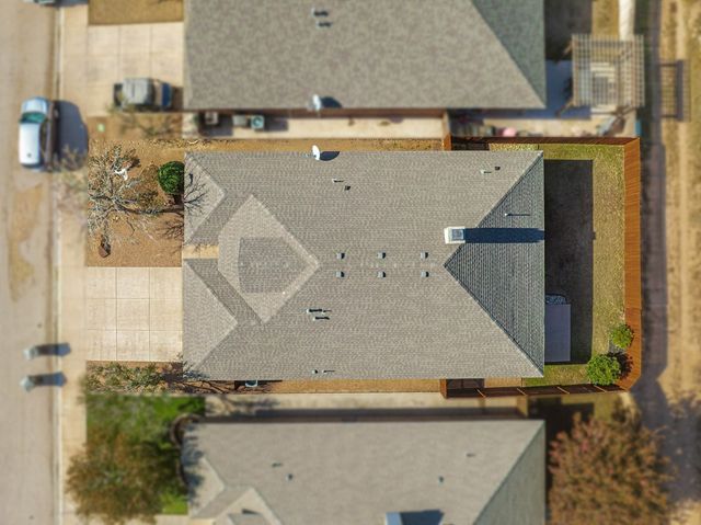 5802 Nolan Ryan Dr, Midland, TX 79706