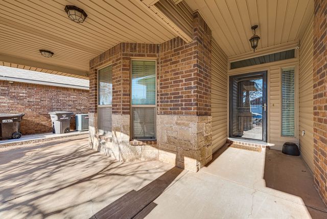 5802 Nolan Ryan Dr, Midland, TX 79706