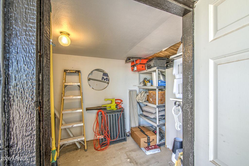 Image 39 of property listing at 3729 N Minnesota Avenue, Florence, AZ 85132