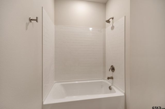615 Park Central, Chandler, TX 75758