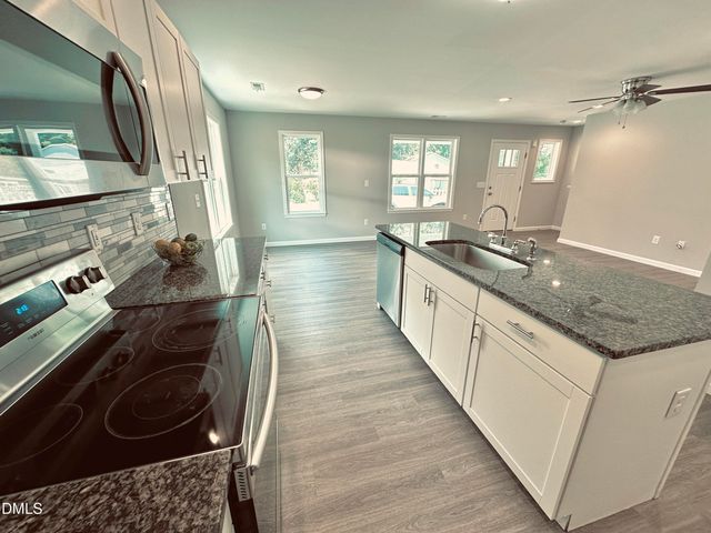 105 Hunter Place, Carrboro, NC 27510