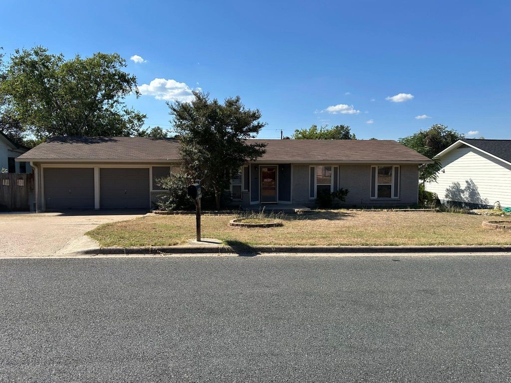 3510 Roanoke DR, Cedar Park, TX 78613